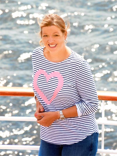 Autorin Clara Gabriel - Reisegeschichten mit Herz Autorin Clara Gabriel - Reisegeschichten mit Herz